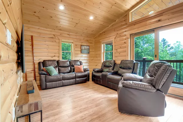 $589,000 | 23 Tuckers Way, Naples, ME 04055