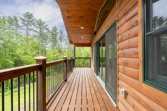 $589,000 | 23 Tuckers Way, Naples, ME 04055