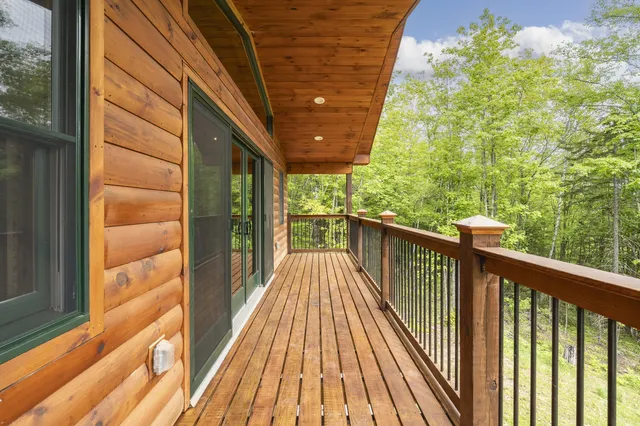 $589,000 | 23 Tuckers Way, Naples, ME 04055