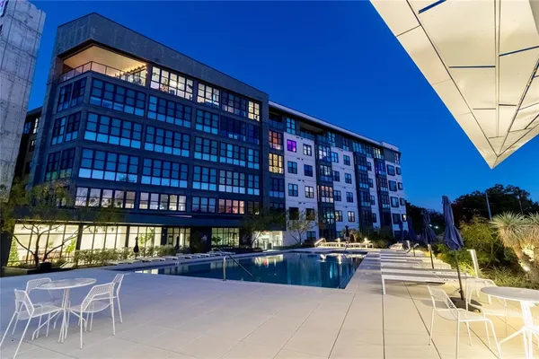 $2,500 | 800 Embassy Drive, Unit 115, Austin, TX 78702