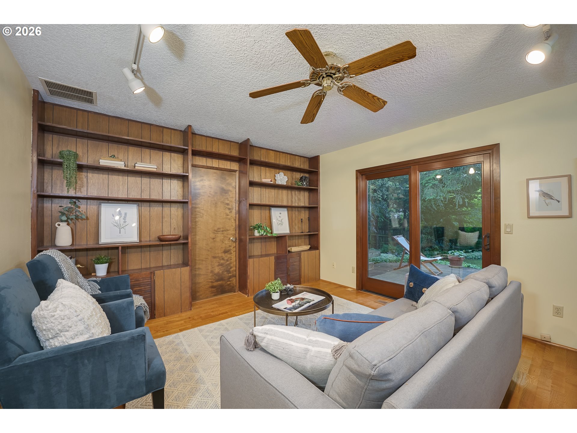 5825 Southwest Spruce Avenue Beaverton, OR 97005 - Photo 11 of 35
