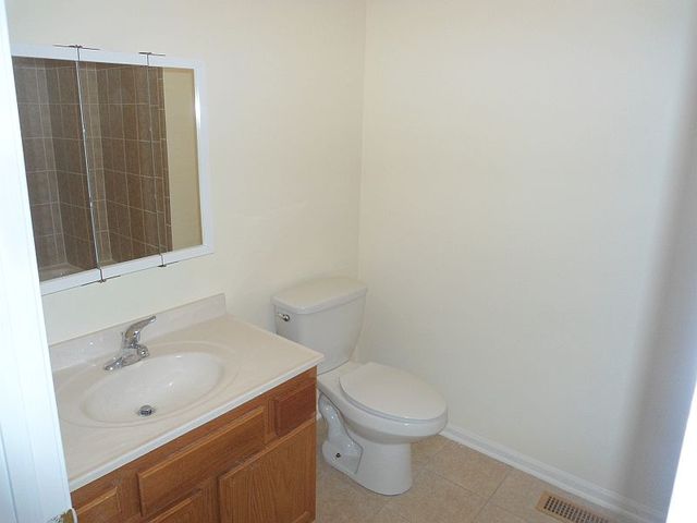 18416 Aberdeen Street Homewood, IL 60430 - Photo 11 of 14 Gallery Image 11