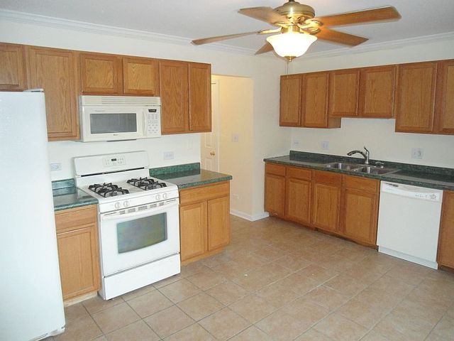 18416 Aberdeen Street Homewood, IL 60430 - Photo 4 of 14 Gallery Image 4