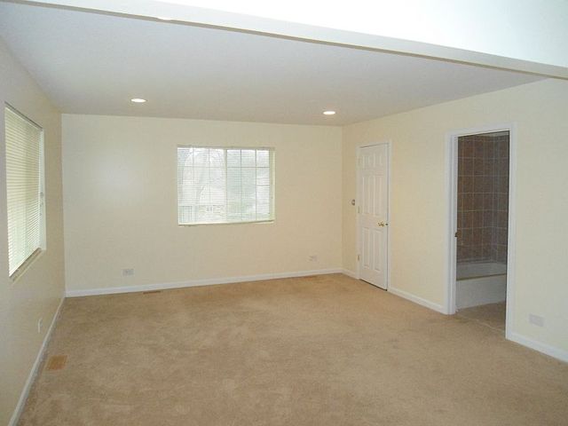 18416 Aberdeen Street Homewood, IL 60430 - Photo 8 of 14 Gallery Image 8
