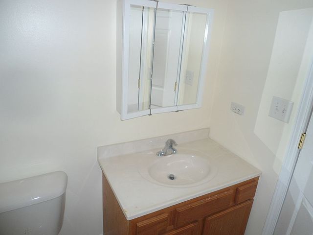 18416 Aberdeen Street Homewood, IL 60430 - Photo 9 of 14 Gallery Image 9