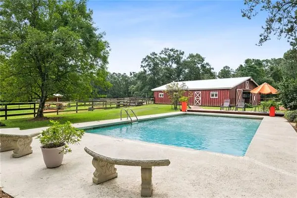 $1,150,000 | 84132 Holliday Road, Folsom, LA 70437
