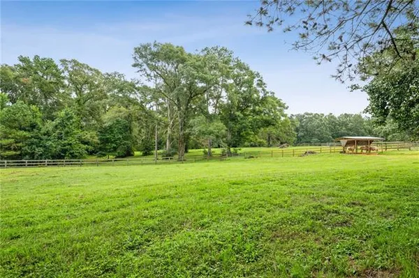 $1,150,000 | 84132 Holliday Road, Folsom, LA 70437