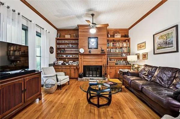 $1,150,000 | 84132 Holliday Road, Folsom, LA 70437