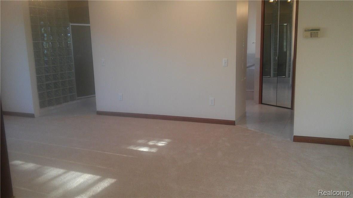 4400 North Latson Road Howell, MI 48855 - Photo 29 of 31 25Master.jpg