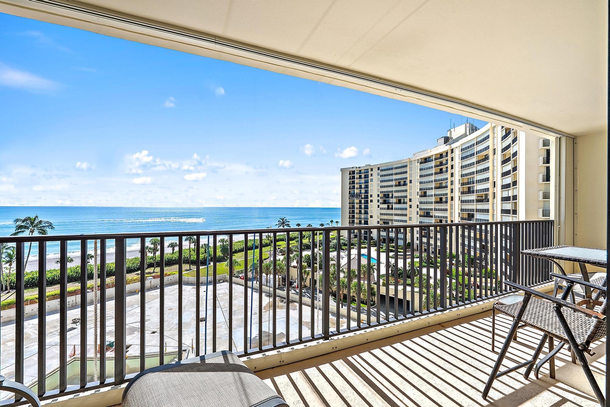 400 Ocean Trail Way, Unit 707 Jupiter, FL 33477 - Photo 21 of 34 a view of a balcony