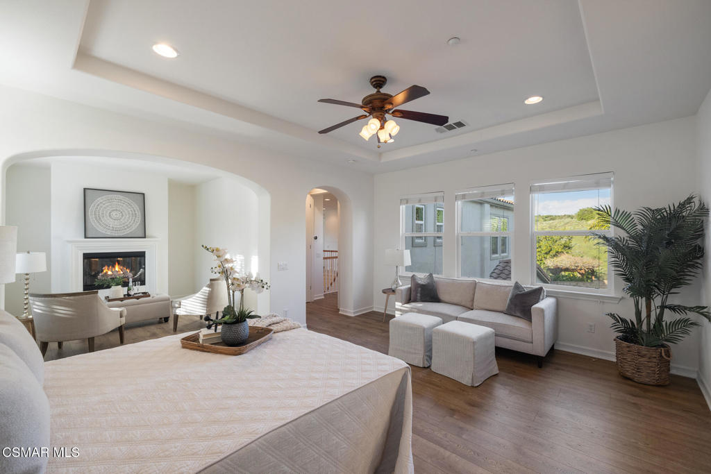 13290 Red Bird Court Moorpark, CA 93021 - Photo 31 of 73