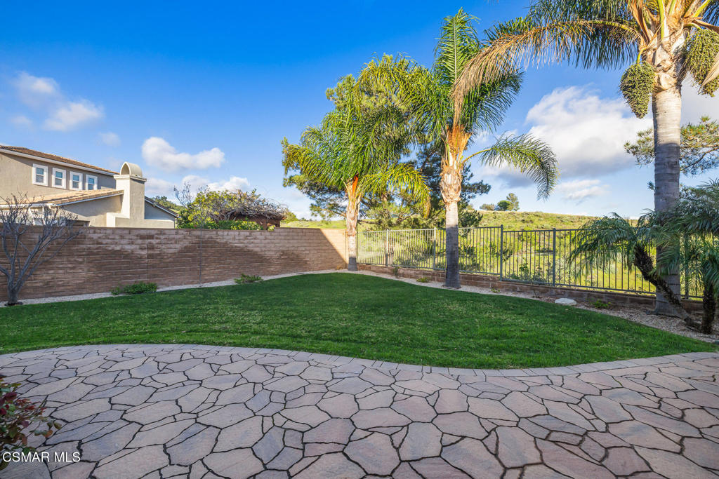 13290 Red Bird Court Moorpark, CA 93021 - Photo 41 of 73