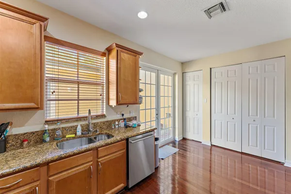 $3,600 | 150 Lismore Lane, Jupiter, FL 33458