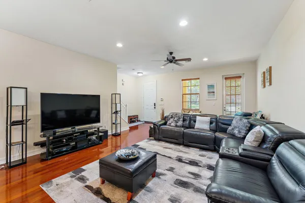 $3,600 | 150 Lismore Lane, Jupiter, FL 33458