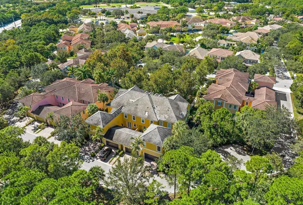 $3,600 | 150 Lismore Lane, Jupiter, FL 33458