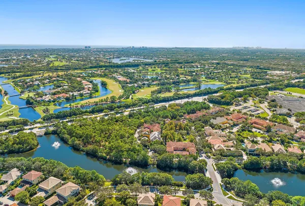 $3,600 | 150 Lismore Lane, Jupiter, FL 33458