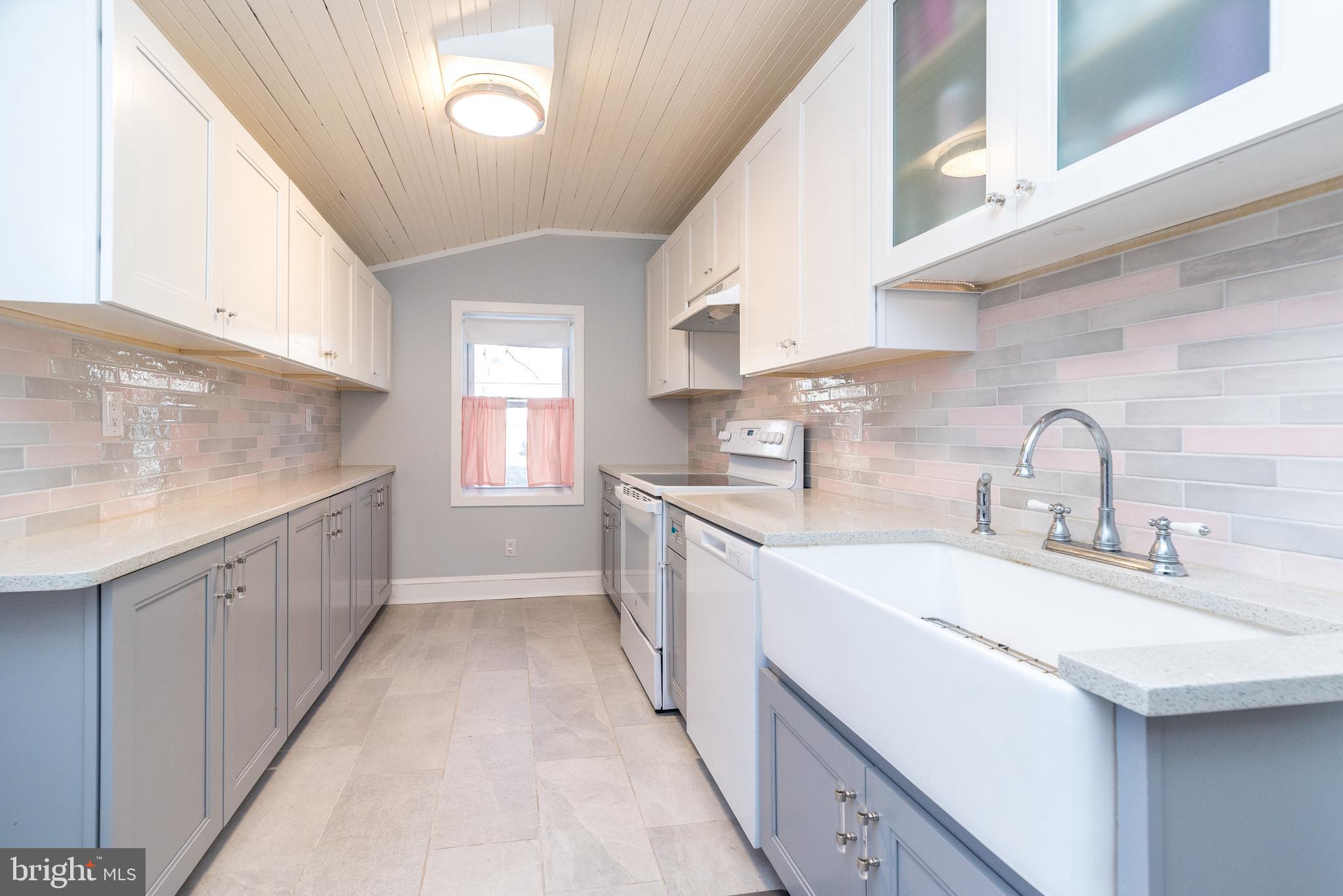 4924 Ridge Avenue Feasterville-Trevose, PA 19053 - Photo 8 of 38