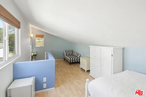 $1,390,000 | 19525 Starfish Lane, Huntington Beach, CA 92648