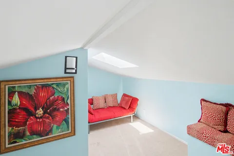 $1,390,000 | 19525 Starfish Lane, Huntington Beach, CA 92648