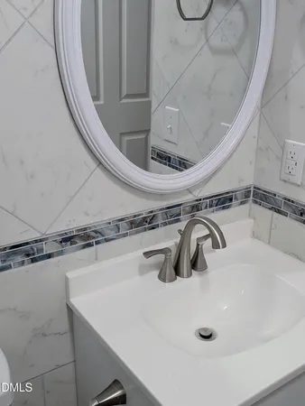 $1,595 | 1005 Shades Place, Raleigh, NC 27601