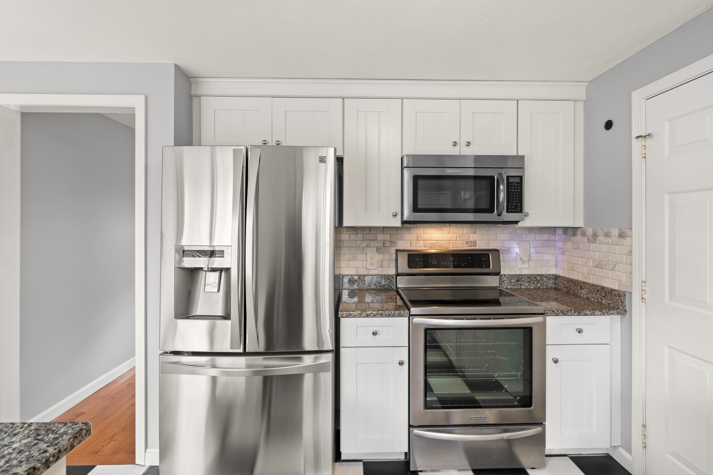 7 Rye Place Nashua, NH 03063 - Photo 32 of 34