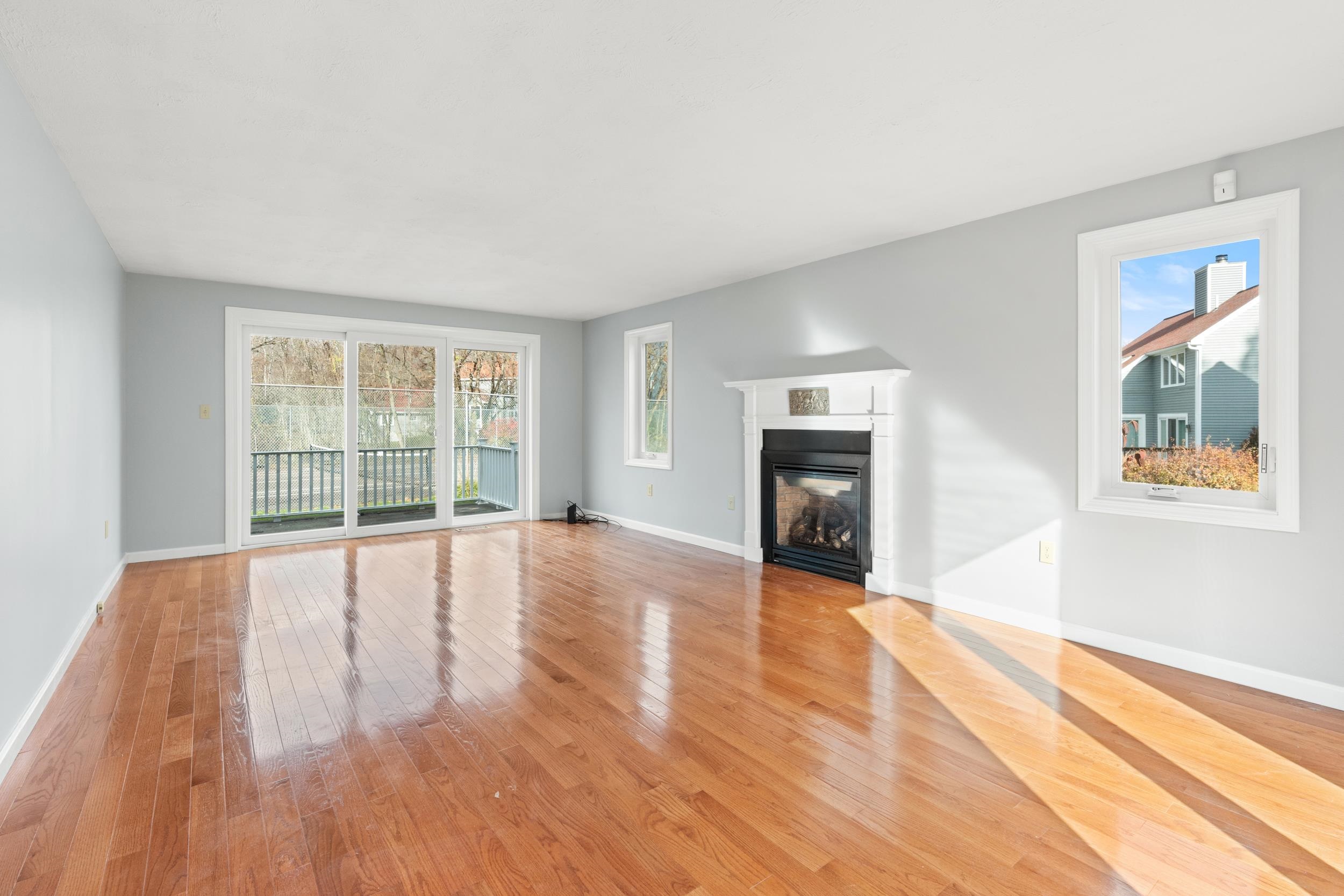 7 Rye Place Nashua, NH 03063 - Photo 8 of 34