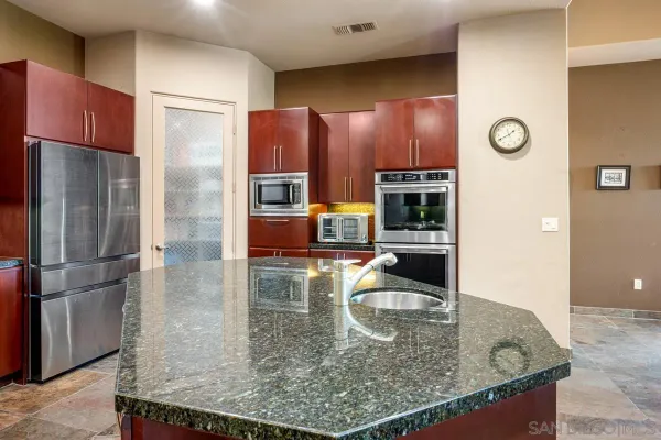 $1,195,000 | 50485 Vía Amante, La Quinta, CA 92253