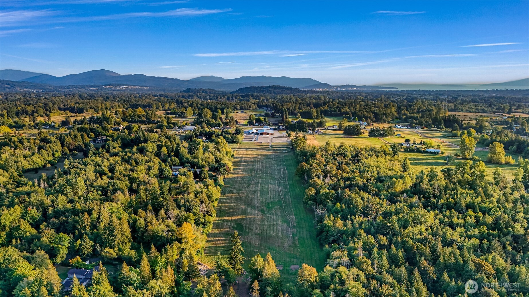 504 East Smith Road Bellingham, WA 98226 - Photo 25 of 38