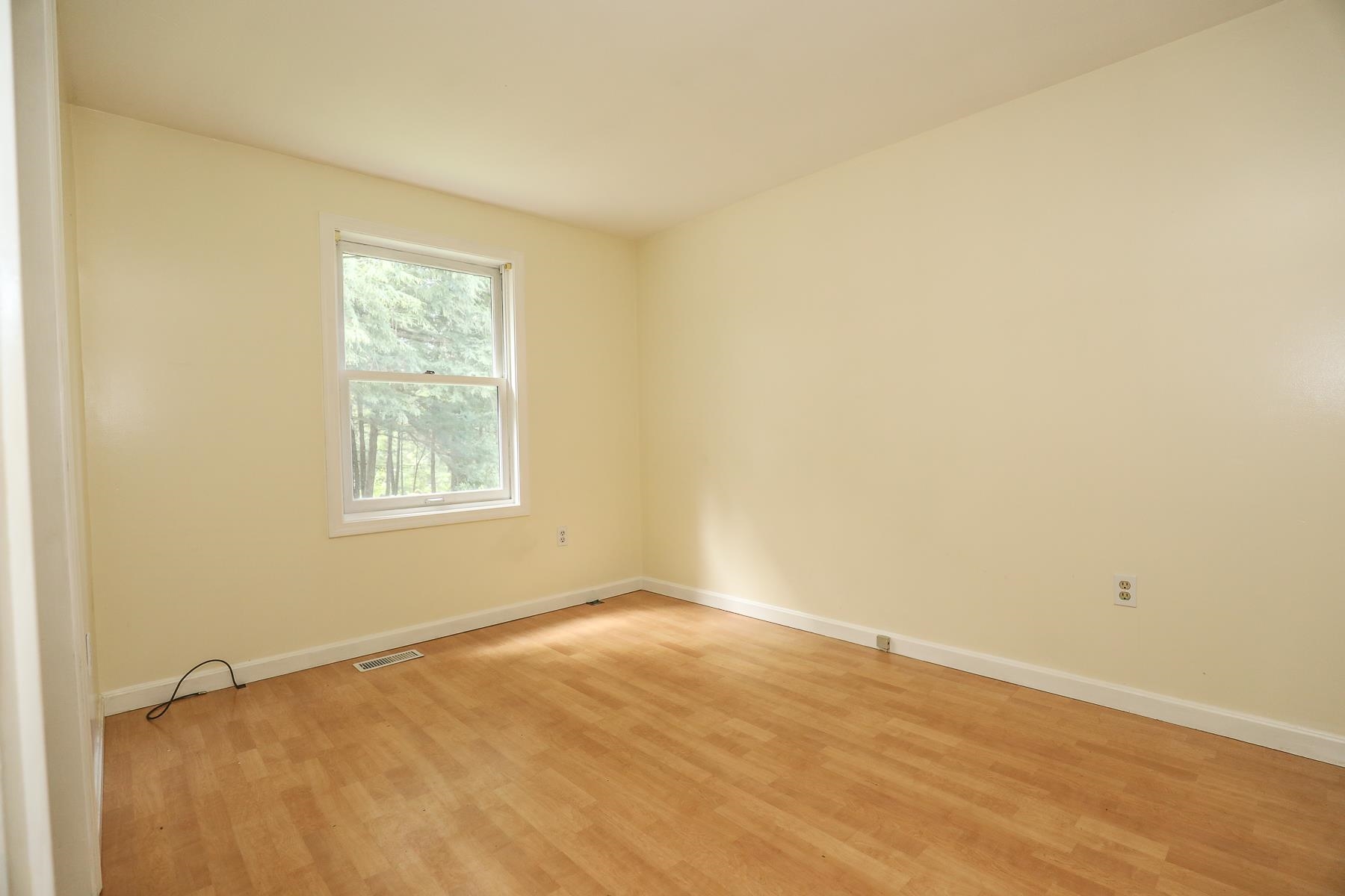 115 Reservoir Road Deering, NH 03244 - Photo 21 of 39