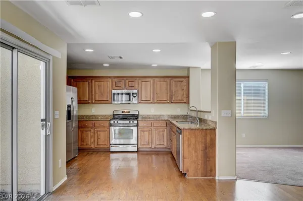 $2,250 | 8269 New Leaf Avenue, Las Vegas, NV 89131