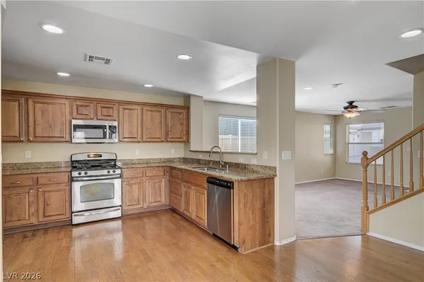 $2,250 | 8269 New Leaf Avenue, Las Vegas, NV 89131