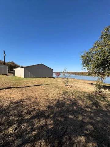 $249,000 | 819 Captain Drive, Bowie, TX 76230