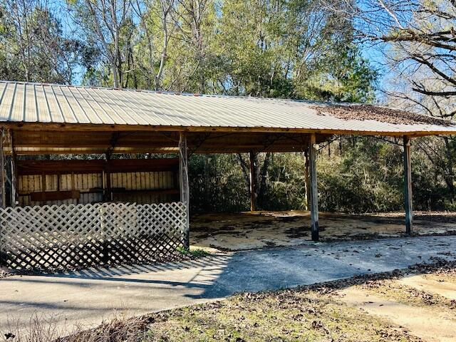 2432 Hardy Skipper Road Ponce de Leon, FL 32455 - Photo 15 of 21 barnn