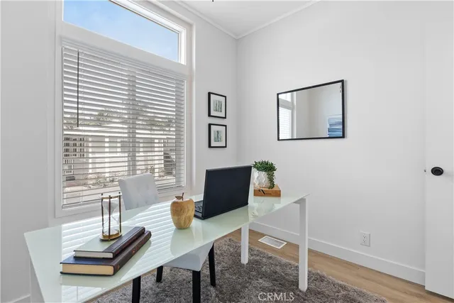 $289,900 | 15621 Beach Boulevard, Unit 19, Westminster, CA 92683