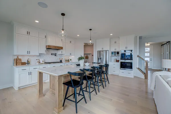 $1,225,000 | 14415 49th Street North, Stillwater, MN 55082