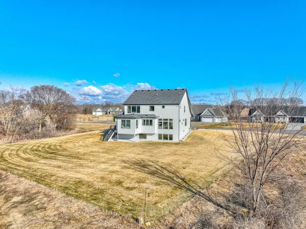 $1,225,000 | 14415 49th Street North, Stillwater, MN 55082