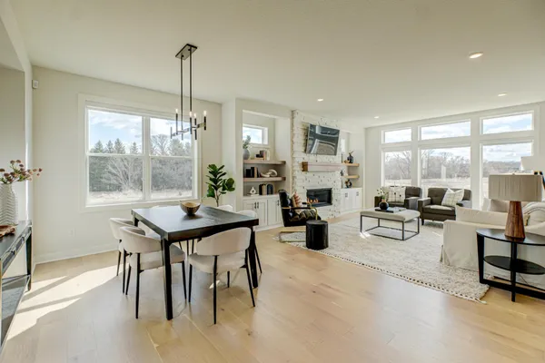 $1,225,000 | 14415 49th Street North, Stillwater, MN 55082