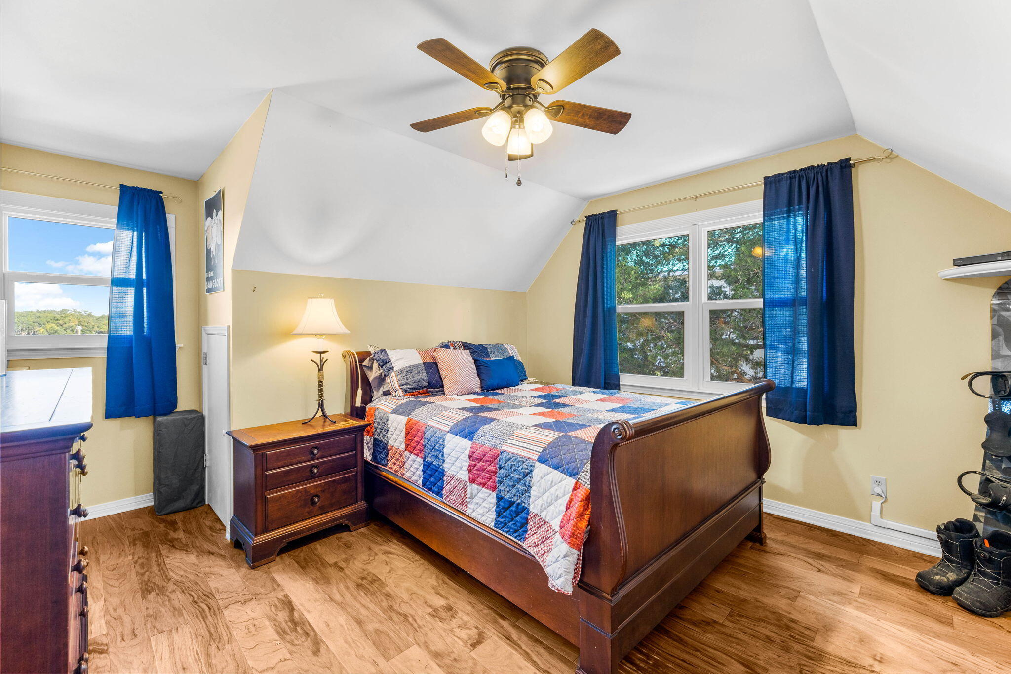 710 Beach Drive Destin, FL 32541 - Photo 35 of 64 a bedroom with a bed and window