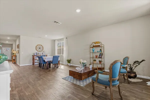 $2,200 | 112 Rainmaker Cove, Bastrop, TX 78602