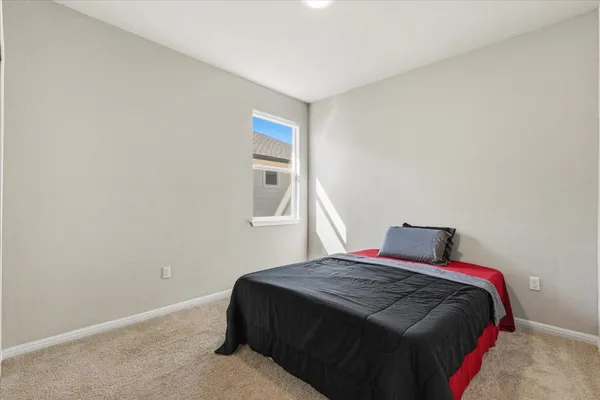 $2,200 | 112 Rainmaker Cove, Bastrop, TX 78602