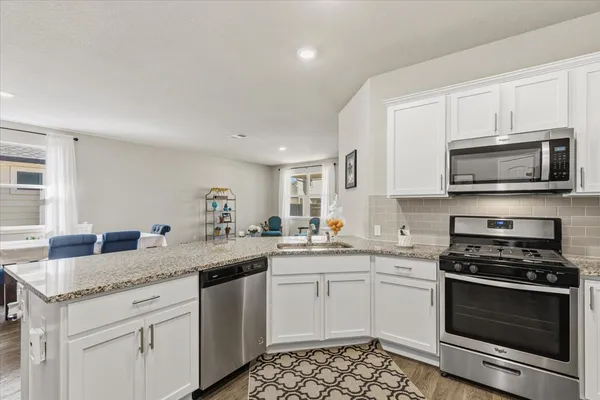 $2,200 | 112 Rainmaker Cove, Bastrop, TX 78602