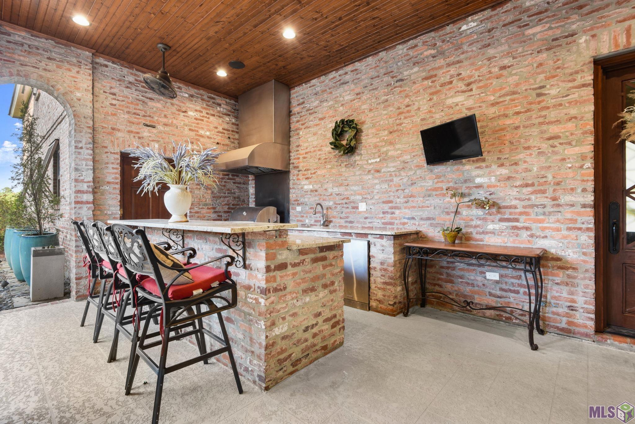 322 Chateau Jon Denham Springs, LA 70726 - Photo 36 of 51