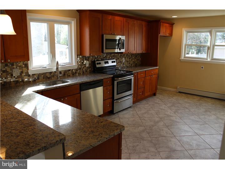 1452 Sinkler Road Warminster, PA 18974 - Photo 2 of 24 Gallery Image 2