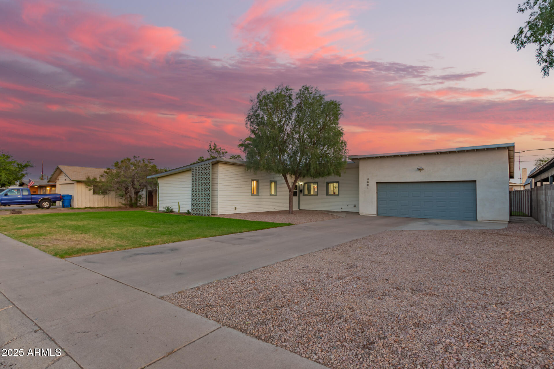 3801 West Ocotillo Road Phoenix, AZ 85019 - Photo 2 of 47 03 - Ocotillo