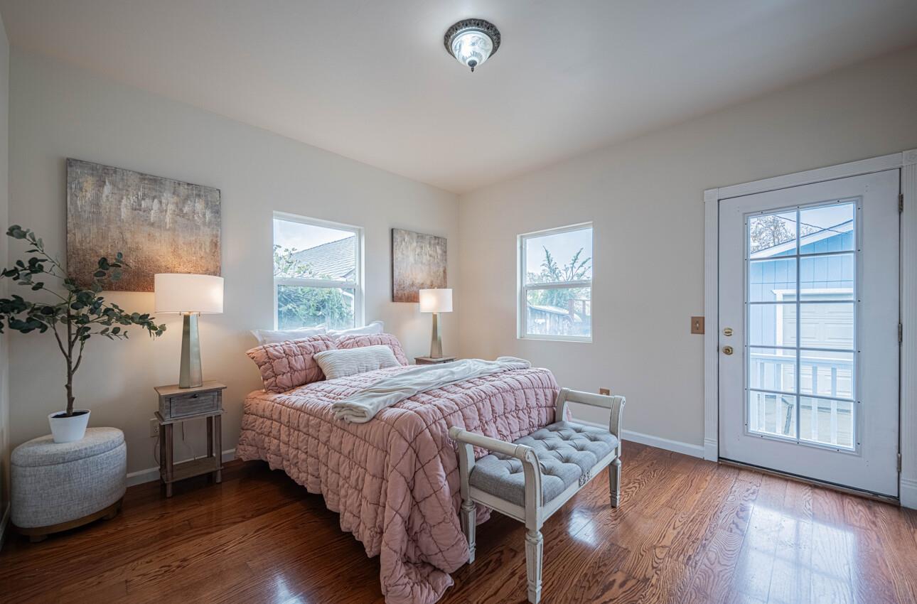332 Capitol Street Salinas, CA 93901 - Photo 20 of 41 a bedroom with a bed and a window