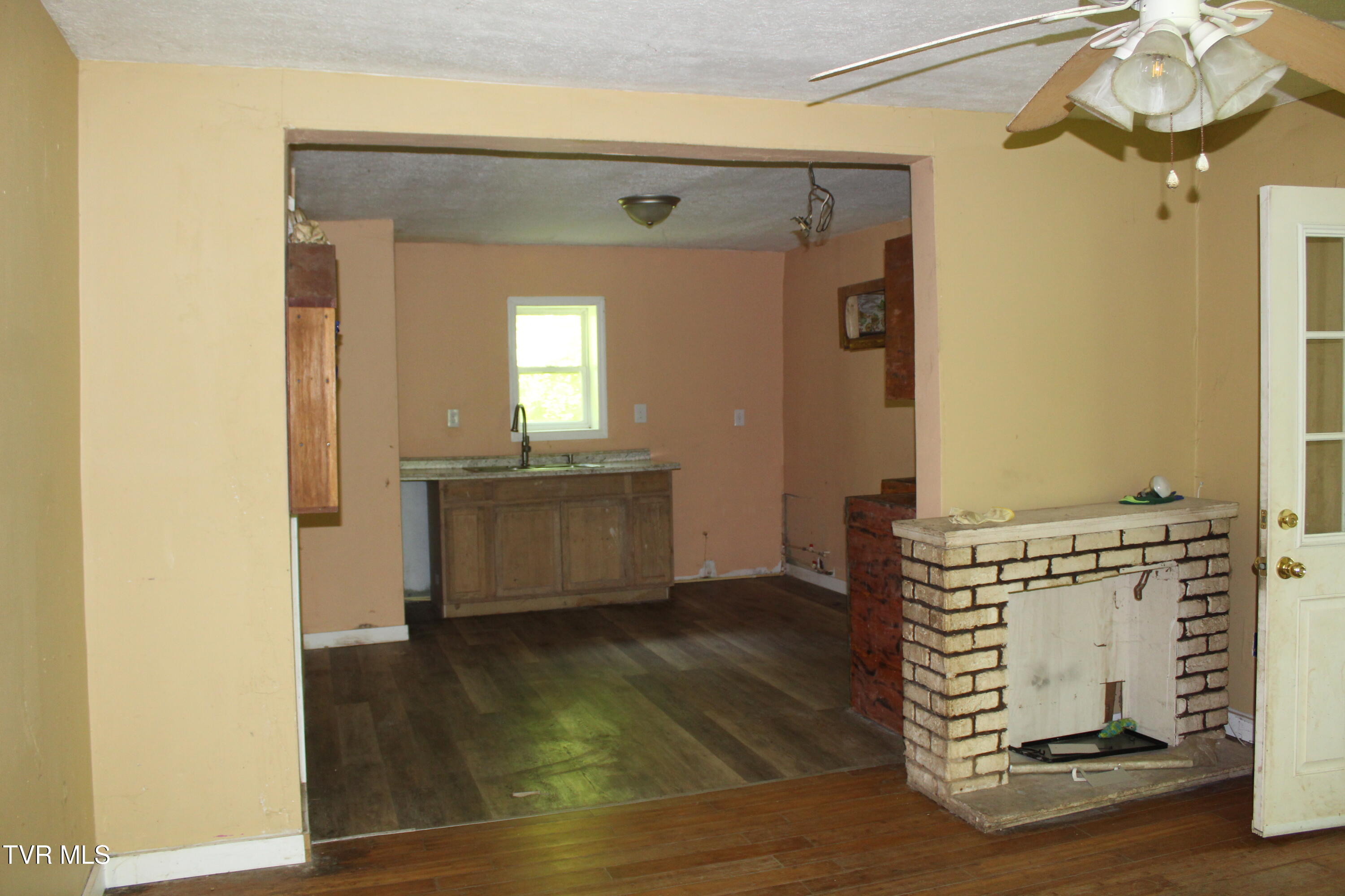 1438 Ely Town Road Pennington Gap, VA 24277 - Photo 15 of 35 IMG_6850