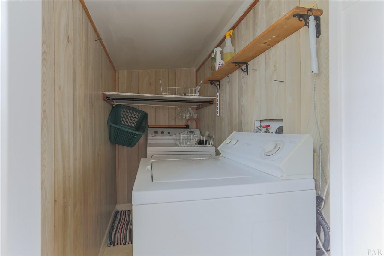 6034 Enfinger Road Pace, FL 32571 - Photo 17 of 50
