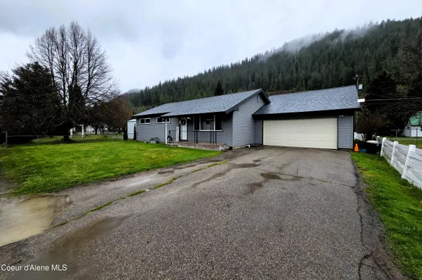 $389,000 | 315 East Oak Avenue, Osburn, ID 83849