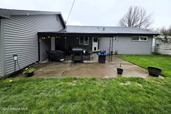 $389,000 | 315 East Oak Avenue, Osburn, ID 83849