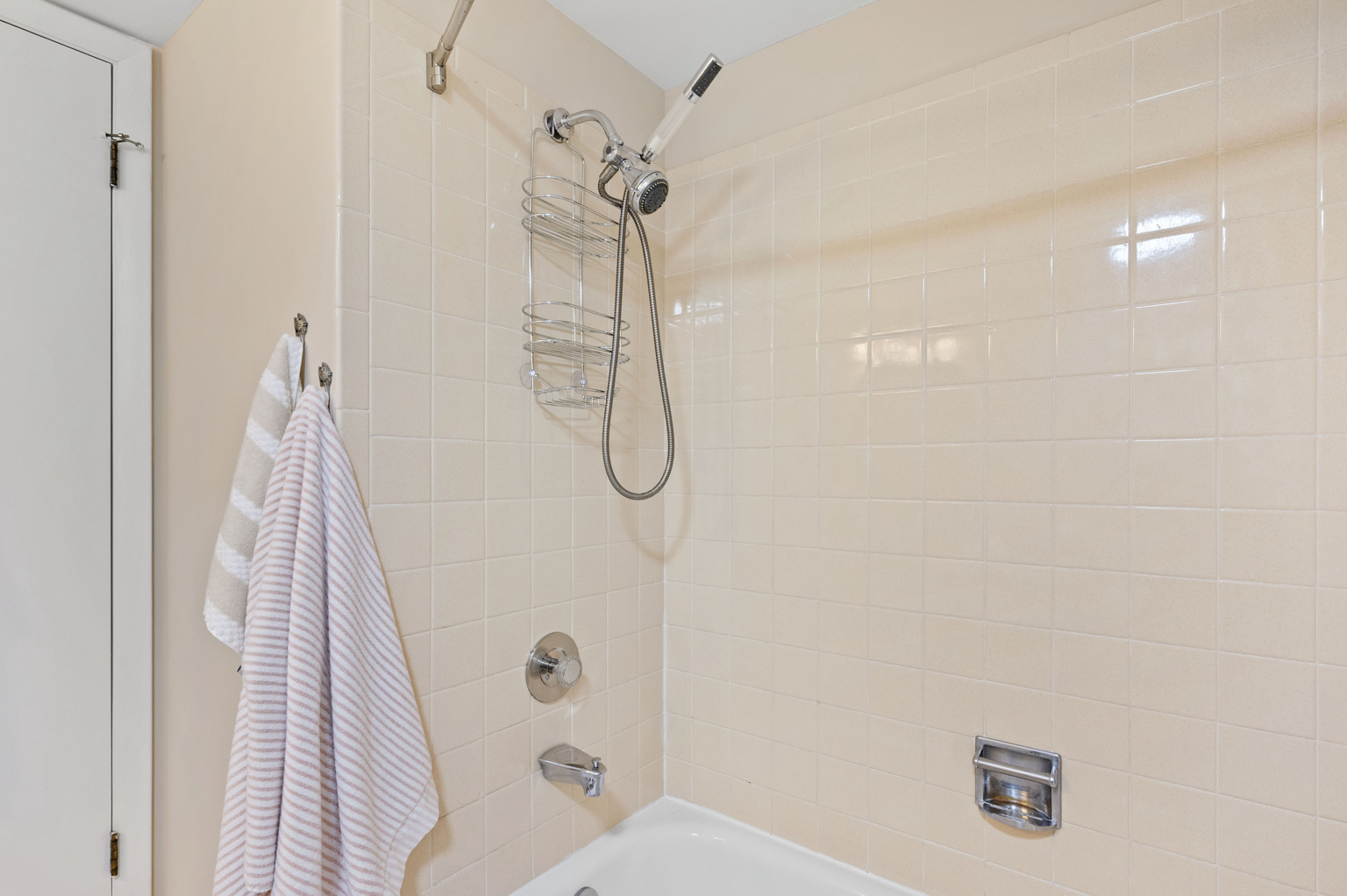 9194 S Road, Unit D Palos Hills, IL 60465 - Photo 14 of 30 Gallery Image 14